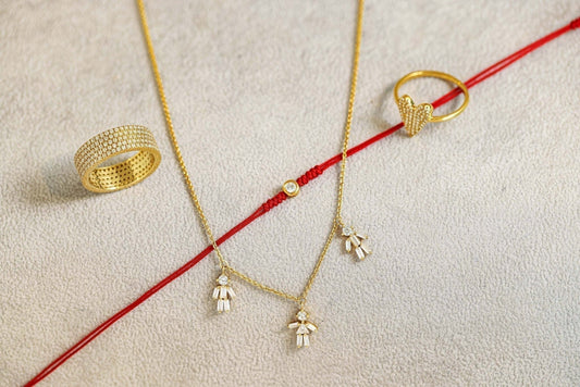 A Valentine's Gift Guide For Everyone You Love