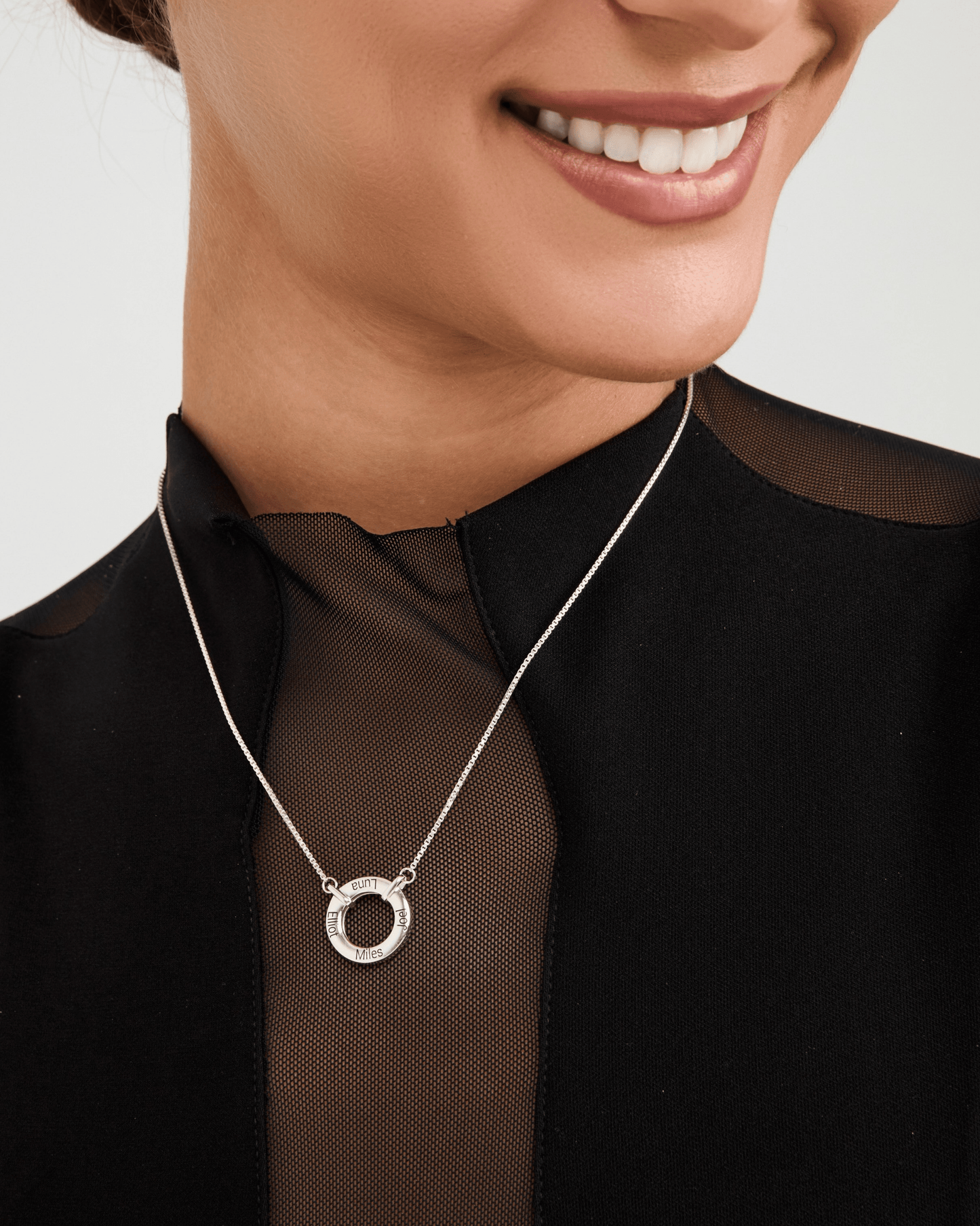 Family Circle Necklace - 18K Rose Gold Plated Necklaces magal-dev