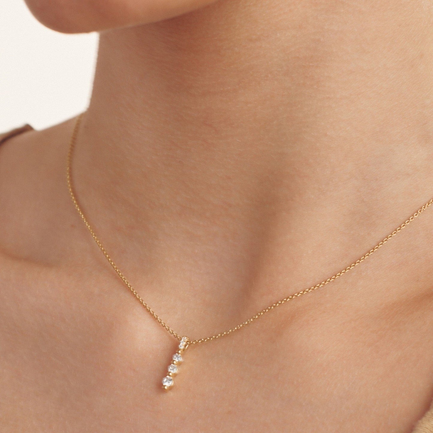 3 Diamonds Bar Necklace - 14K Rose Gold Necklaces magal-dev