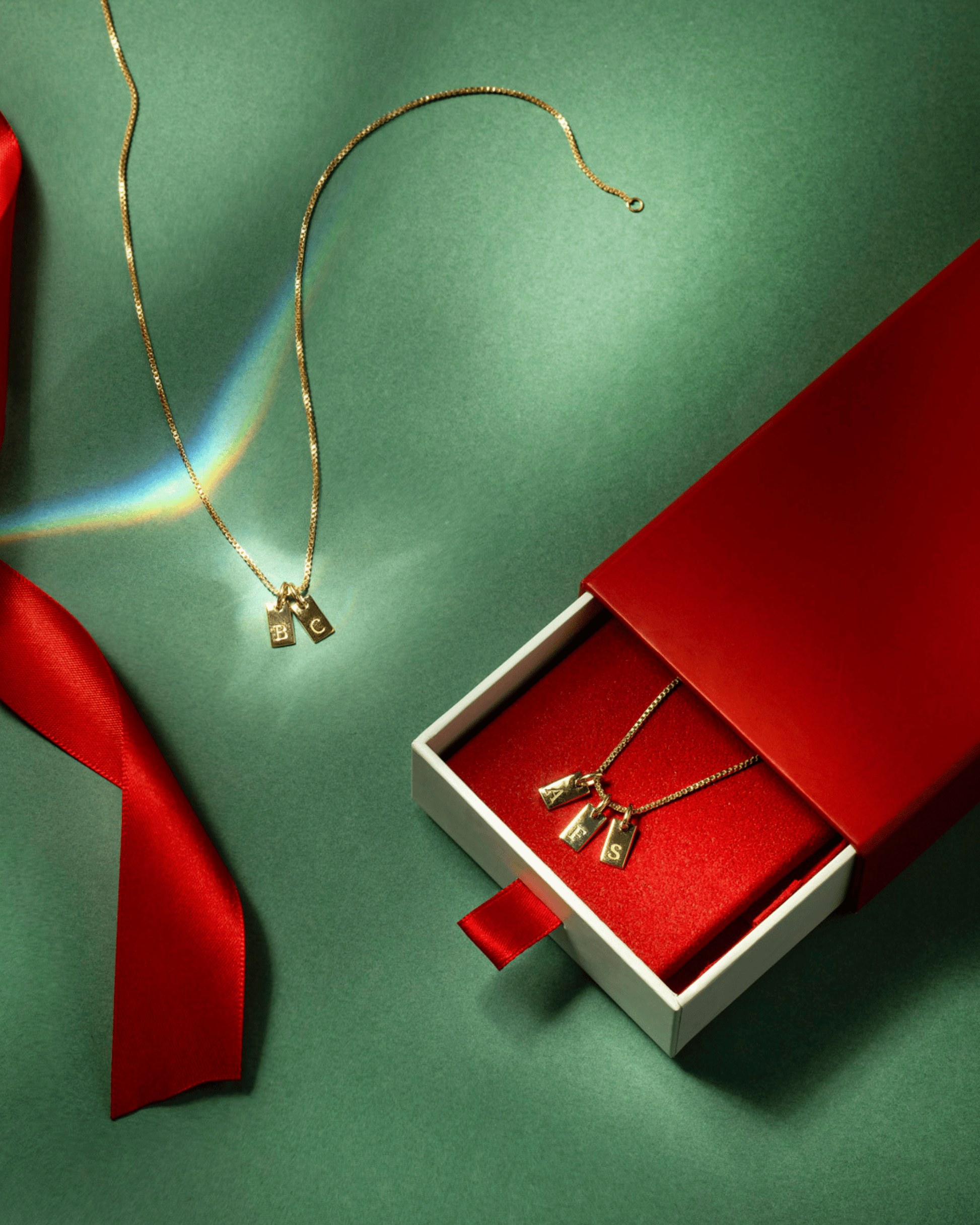 Single Initial Mini Dogtag Necklace - 18K Gold Vermeil Necklaces magal-dev