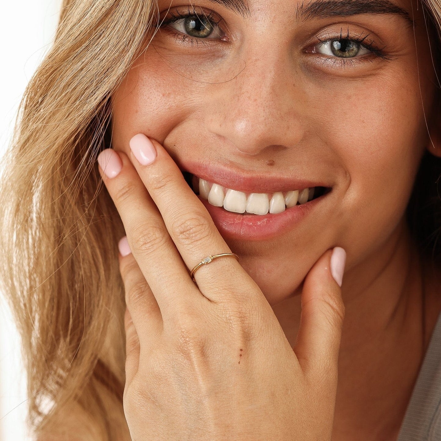 Single Diamond Baguette Ring - 14K Rose Gold Rings 14K Solid Gold