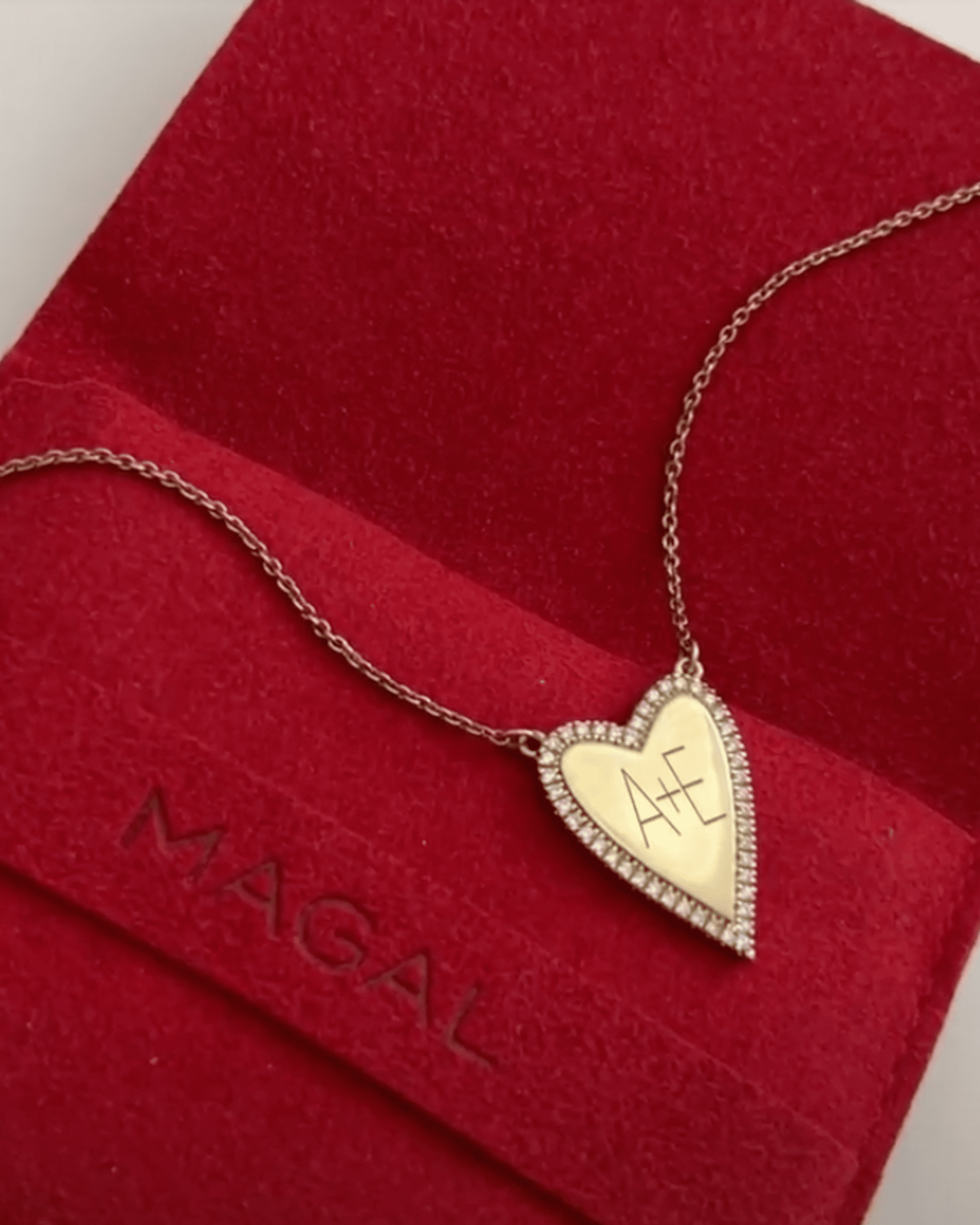 Engravable Outlined Heart Diamond Necklace - 925 Sterling Silver Necklaces magal-dev 